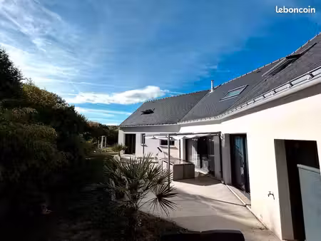 maison-8 pièces-205 m2