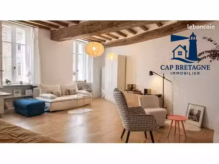 appartement 3 pièces 80 m²