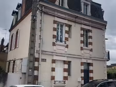 maison / immeuble de 7 lots hyper centre ville refait à neuf