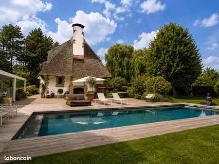 propriété d’exception – piscine – 5 chambres – 4 500 m²