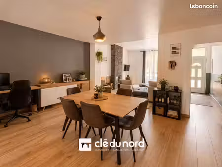 maison 4 pièces 148 m²