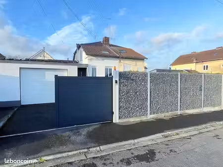 maison 7 pièces 107 m²