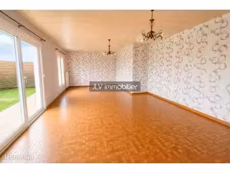 maison 6 pièces 92 m²