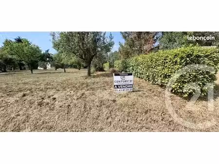 terrain 700 m² gaillac