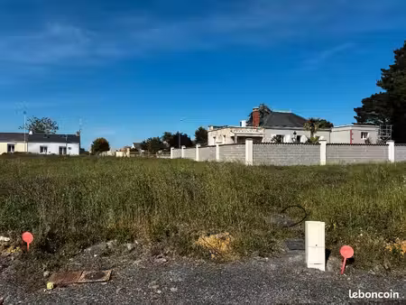 terrain 366 m² challans