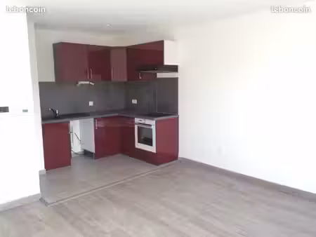 appartement t2 43m² parc de la rhonelle
