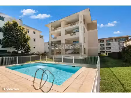 appartement 3 pièces 58 m²