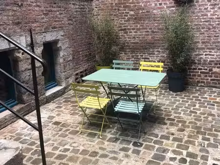 vieux lille/appt t2 meuble/terrasse 30m²