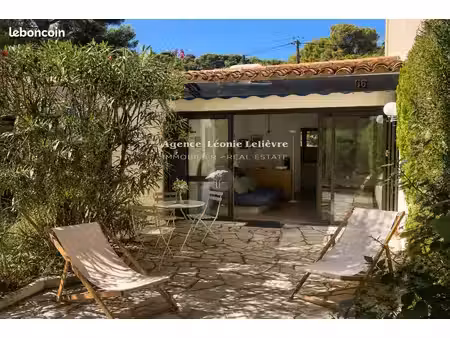 studio 1 pièce 25 m²