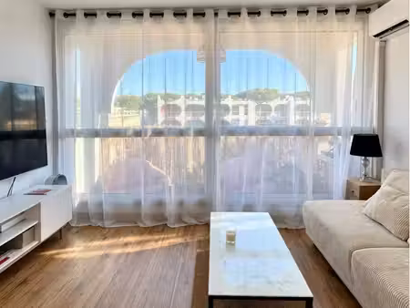 studio cosy – port & plage à pied – la grande motte