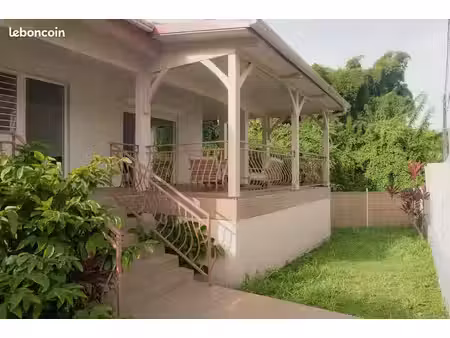 haut de villa f5 meublé à seulement 3 minutes du chum