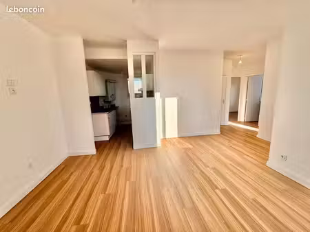 location apt t3 - 56m2 avec parking