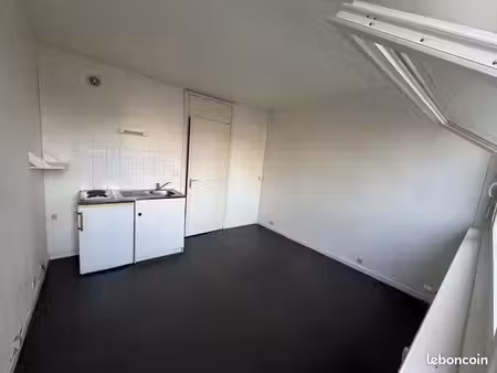 studio lille secteur cormontaigne catho chr