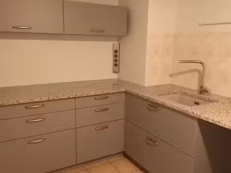 appartement dans un ensemble de 6 logements