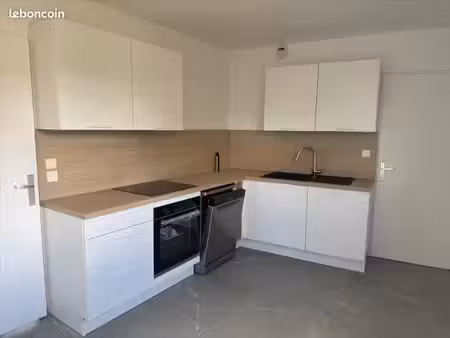 appartement 3 pièces 82 m²
