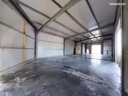 local 112 m²