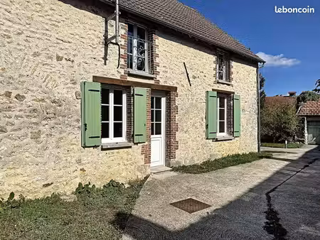 maison 4 pièces 85 m²