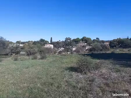 terrain 1 185 m² roquebrune sur argens