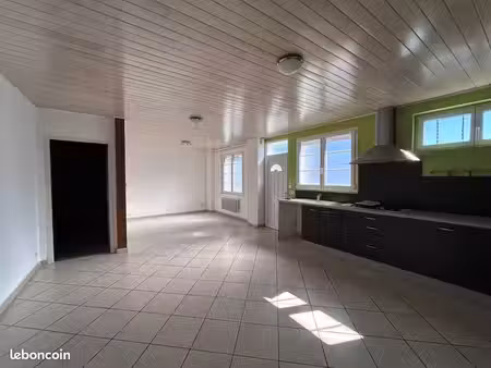 maison 2 pièces 64 m²