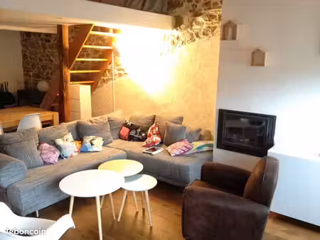 direct propriétaire -appartement t2 bis avec cachet au cœur de lyon 1er  proche toutes com