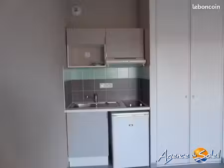studio 1 pièce 25 m²