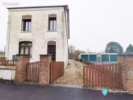 maison 6 pièces 150 m²
