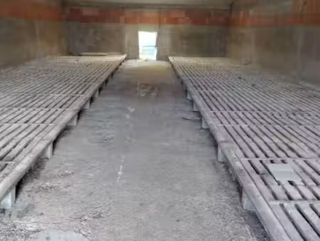 loue hangar