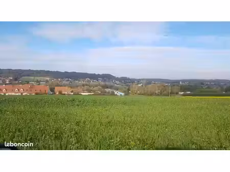 terrain viabilisé 709m²