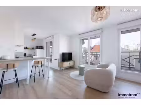 studio 1 pièce 34 m²