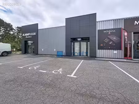 local commercial 128 m² saint georges des groseillers