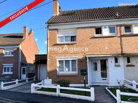 maison 6 pièces 82 m²