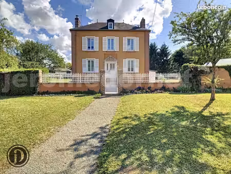 maison 6 pièces 150 m²