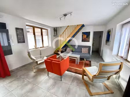maison 5 pièces 85 m²