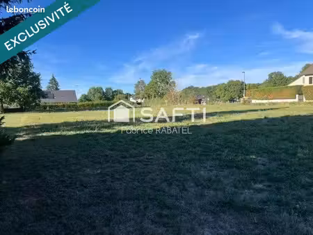 terrain 970 m² olby