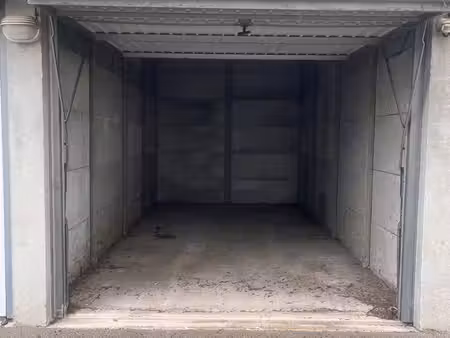 garage fermé a vendre