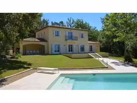 idéal investisseur : villa avec piscine (occupée)