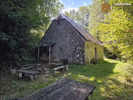 grange 2 pièces 48 m²
