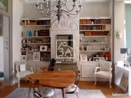 maison 10 pièces 193 m²