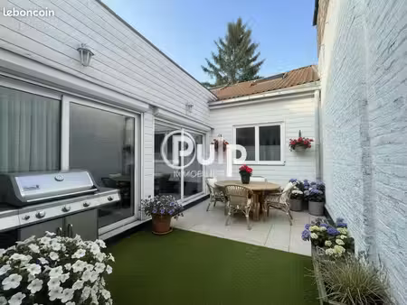 maison 7 pièces 194 m²