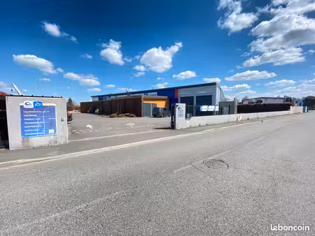 local d'activité - zac des pyrenees - ibos – 1 007 m² – site clé en main