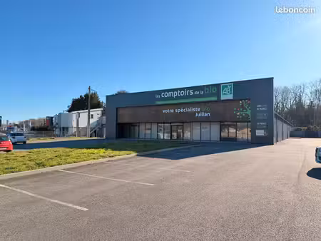 bâtiment commercial - route de lourdes- juillan (65)