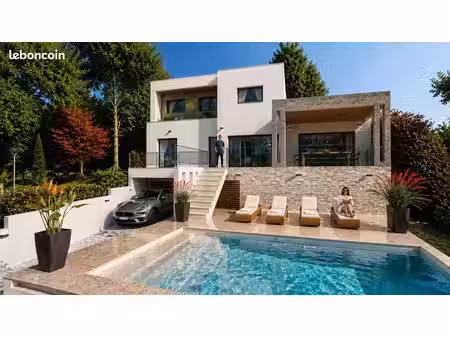villa 5 pièces 135 m²