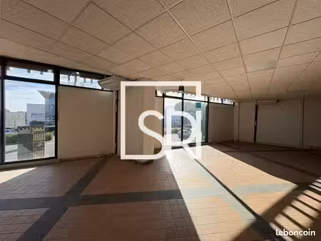 local commercial 374 m² clermont-ferrand