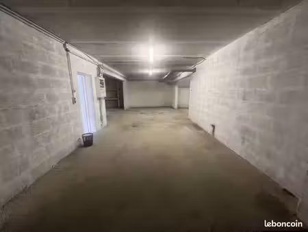 garage/atelier/bureau