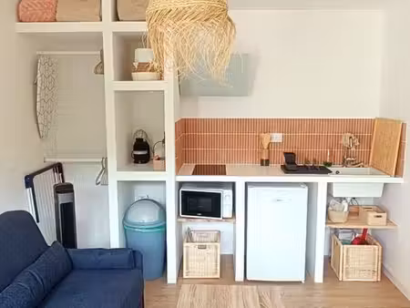 studio meublé en rez de jardin