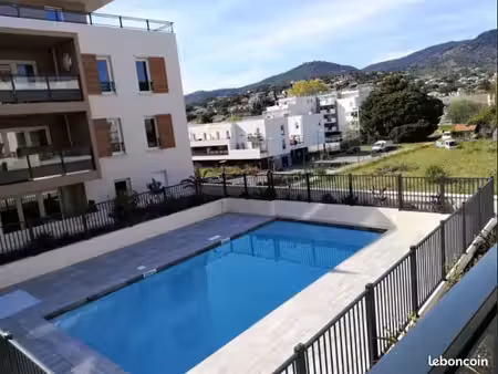 appartement 3 pièces 56 m²