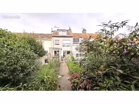 maison 5 pièces 94 m²