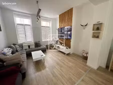maison 7 pièces 145 m²