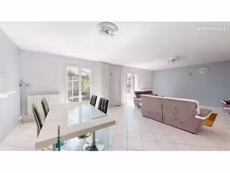 maison 5 pièces 115 m²