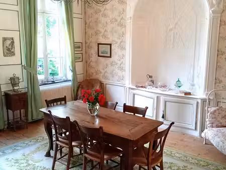 maison 8 pièces 245m²
